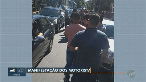 Motoristas de aplicativos fazem paralisação e protesto em frente a