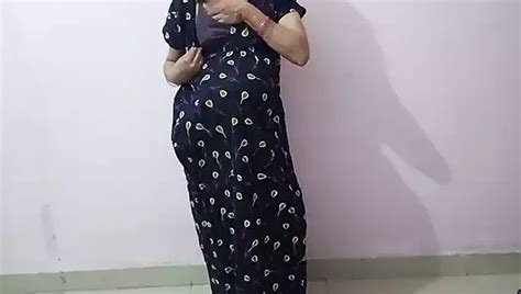 Desi Indian Bhabi Modeling Nipples Ass Porn XHamster