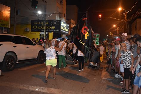 Corso Reúne Centenas De Pessoas Na Abertura Do Picos Folia 2020 Gp1