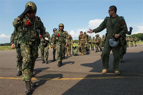 Philippine Marines And U S Service Members Prepare NARA DVIDS