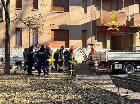 Fuga Di Gas In Un Palazzo A Milano Sono State Evacuate Persone