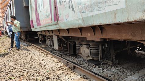 Mumbai Local Train Derails At Chhatrapati Shivaji Maharaj Terminus