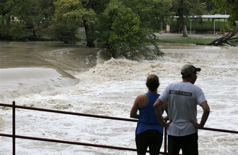 San Antonio forecast: Prep underway for heavy rains and flooding