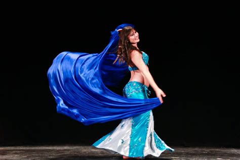 Book a London Belly Dance Show - Azahara Bellydancer