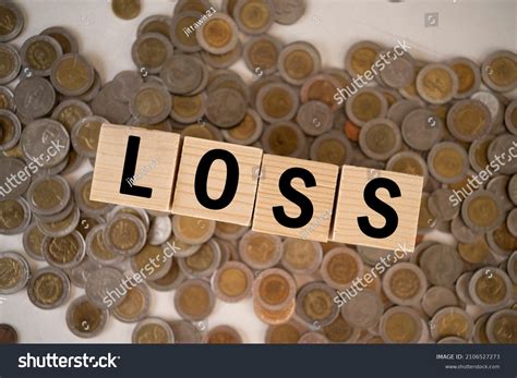 138,888 Lossing money Images, Stock Photos & Vectors | Shutterstock