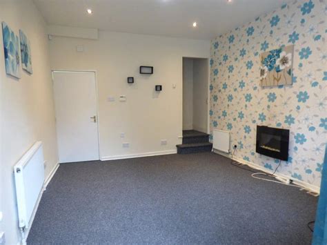 Bradford Road Idle Bradford Bd10 2 Bed Terraced House £90000