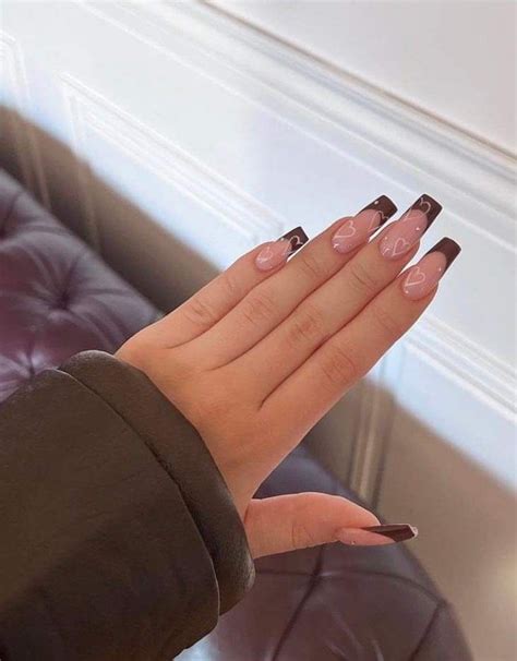 Pin By Naomy Vargas On Nails In 2022 Classy Acrylic Nails Brown