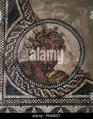 Mosaico de las Estaciones Museo Arqueológico de la Iglesia de la