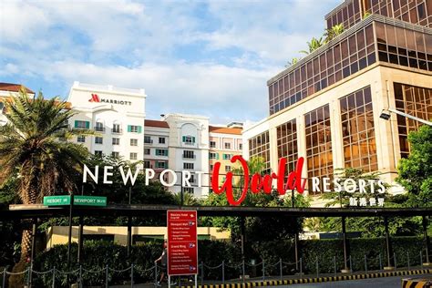 Newport World Resorts Owner Seeks Control Of Manila Airport