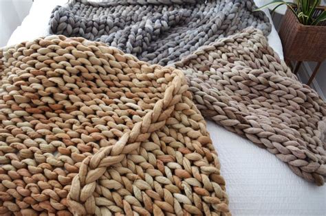 Braided Chunky Knit Blanket Tutorial Chunky Knit Blanket Knitted