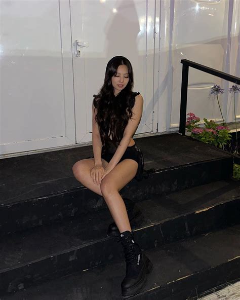 Blackpink Jennie BlΛƆkpiИk Sheflieshigh Nude Onlyfans Leaks 20 Photos Thefappening