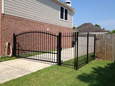 The Estate Swing 12 Foot Long Single Driveway Gate Made In Usa