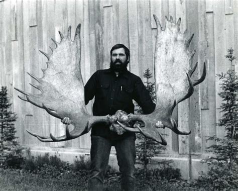 The 40 Biggest Moose Ever Killed — The Hunting page