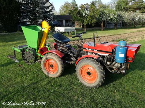 AGROAD, s.r.o. | Dodavatel náhradních dílů na traktory a zemědělskou ...