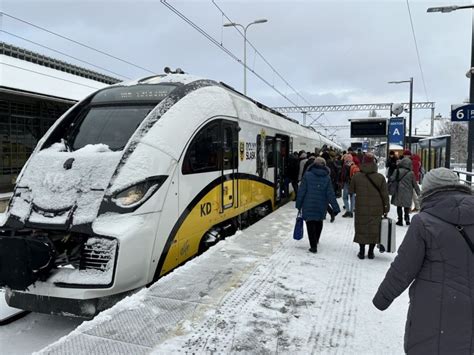 Awaria sieci trakcyjnej na Dworcu Głównym Duże opóźnienia pociągów