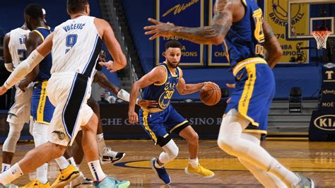 Curry Arrebenta De Novo E Rege A Suada Vitória Dos Warriors Sobre O