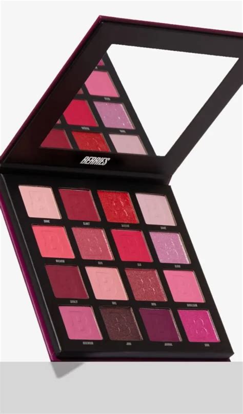 The Most Pigmented Red Eyeshadow Palettes For A Flamboyant Look