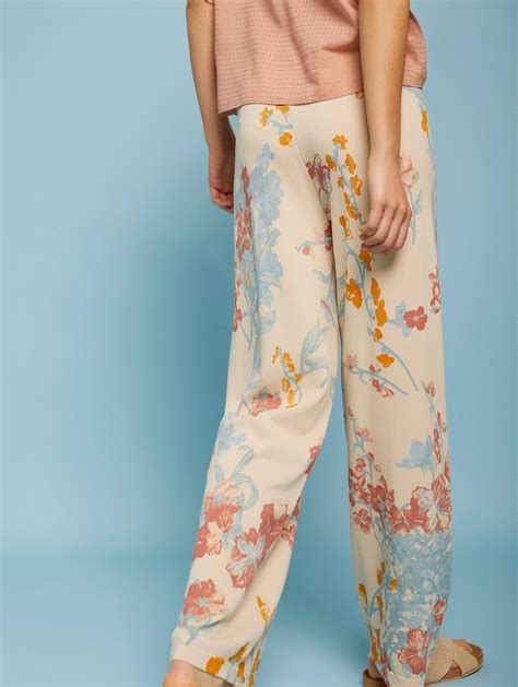 Floral Printed Pants