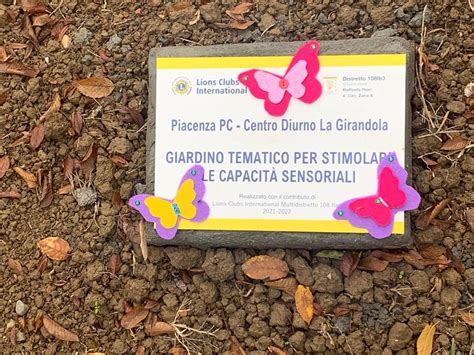 Un Giardino Sensoriale Per I Ragazzi Al Centro La Girandola Libert