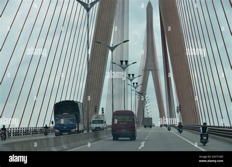 Can Tho Bridge, Mekong, Vietnam Stock Photo - Alamy