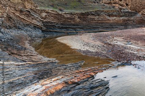 Sedimentary rocks layers texture, geology Stock Photo | Adobe Stock