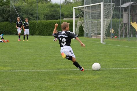 Top 10 Soccer Speed and Agility Drills for Kids - Barcelona Premier SC