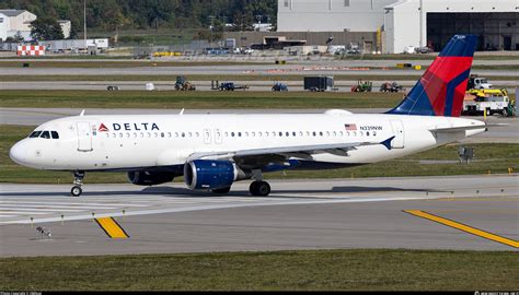 N Nw Delta Air Lines Airbus A Photo By Omgcat Id