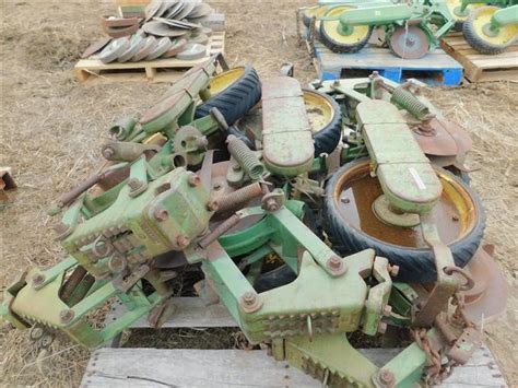 John Deere 70 Planter Units Bigiron Auctions