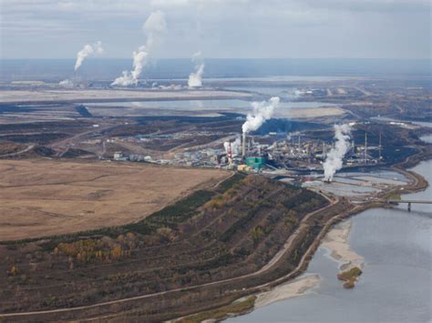 N W T Says Lack Of Notice On Oilsands Tailings Spill Goes Against Deal