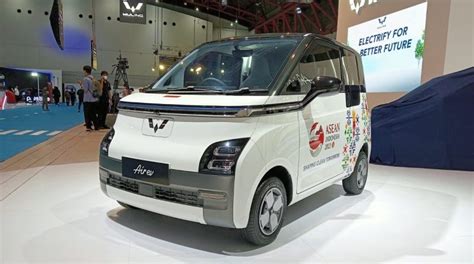 Ramaikan Pevs Wuling Tampilkan Inovasi Mobil Listrik Lengkap