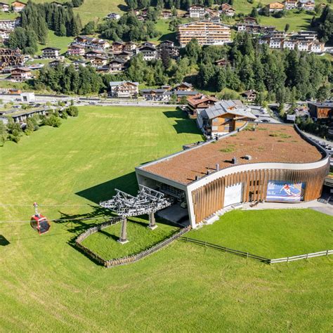 B1 B2 12er KOGEL Infrastruktur In Saalbach Hinterglemm