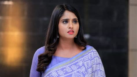 Watch Bhagyalakshmi Season Episode Shreshta Irritates The