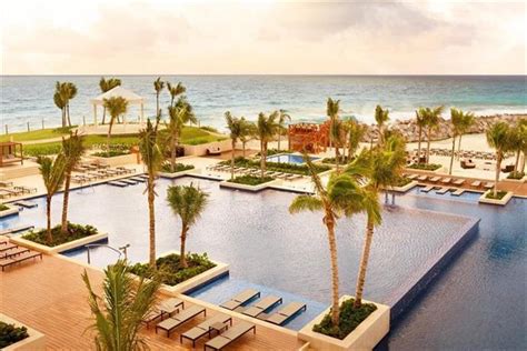 Turquoize at Hyatt Ziva Cancun - Adults Only - All Inclusive - Compare ...