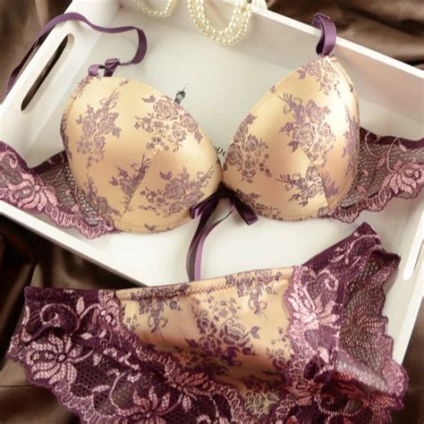 Luxury Printing Underwear Set Women Bow Fashion Red Push Up Bra Panties