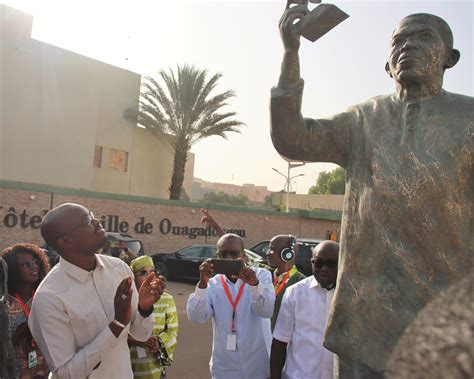 Fespaco La Statue De Cheick Oumar Cissoko D Voil E Studio Yafa