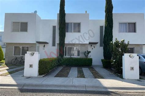 Casa En Venta Paseos Del Bosque Corregidora Qro Semi Amueblada