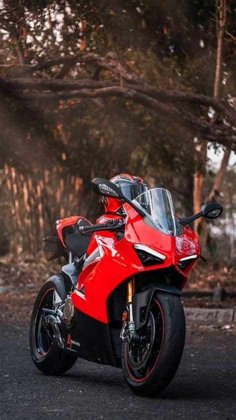 Ducati Wallpaper - iXpap