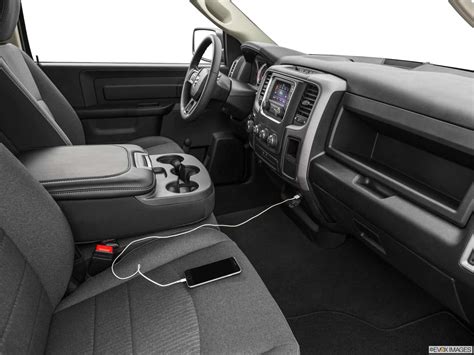 2022 Ram 1500 Express Interior