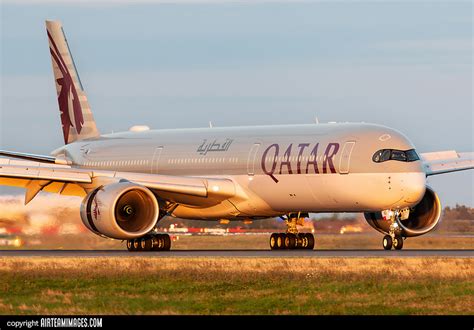 Airbus A Qatar Airways A Ano Airteamimages