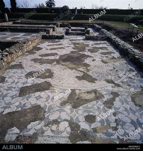 Mosaicos Romanos Siglo I A C Villa Romana De Torre Llauder O Can