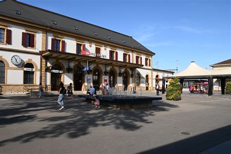 Bahnhof Yverdon Les Bains Charles Henderson Flickr