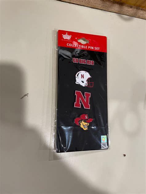 Nebraska Cornhuskers Pin Set 4 Pins Hat Lapel Collector Etsy