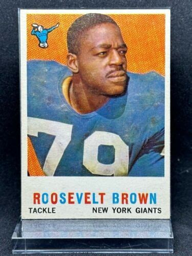 Roosevelt Brown Topps Football New York Giants Tackle Card