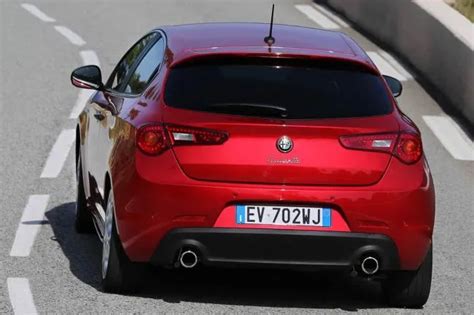 Alfa Romeo Giulietta Alfa Romeo Giulietta Pourquoi Choisir Cette