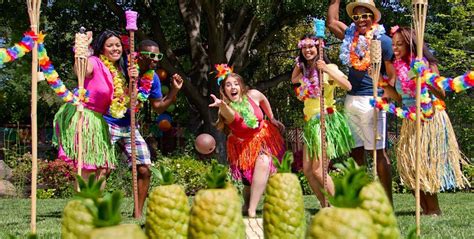 Hawaiian Luau Party Ideas Games