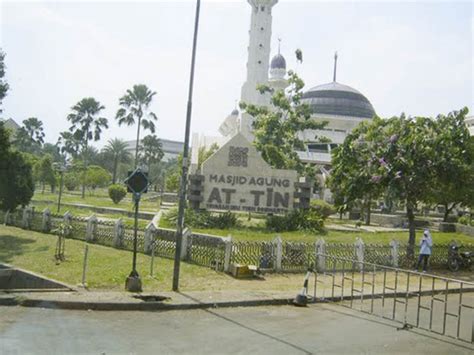 Akad Nikah Di Masjid At Tin Meja Akad Nikah Di Masjid Kegiatan Akad