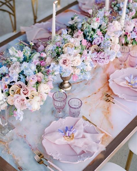 Lilac Wedding Colors - Inspirational Ideas For Your Wedding