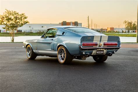 1967 Shelby GT500 - Revology Cars