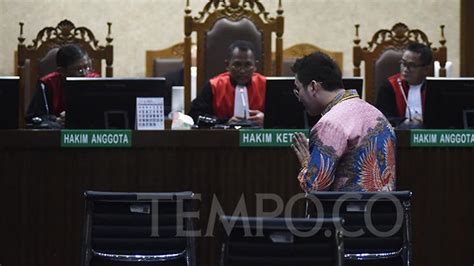 Terdakwa Dadan Tri Yudianto Divonis Tahun Penjara Foto Tempo Co