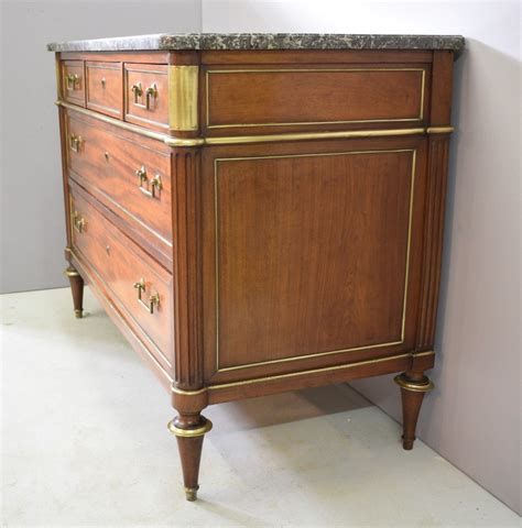 Commode D Louis XVI Mahogany From Cuba